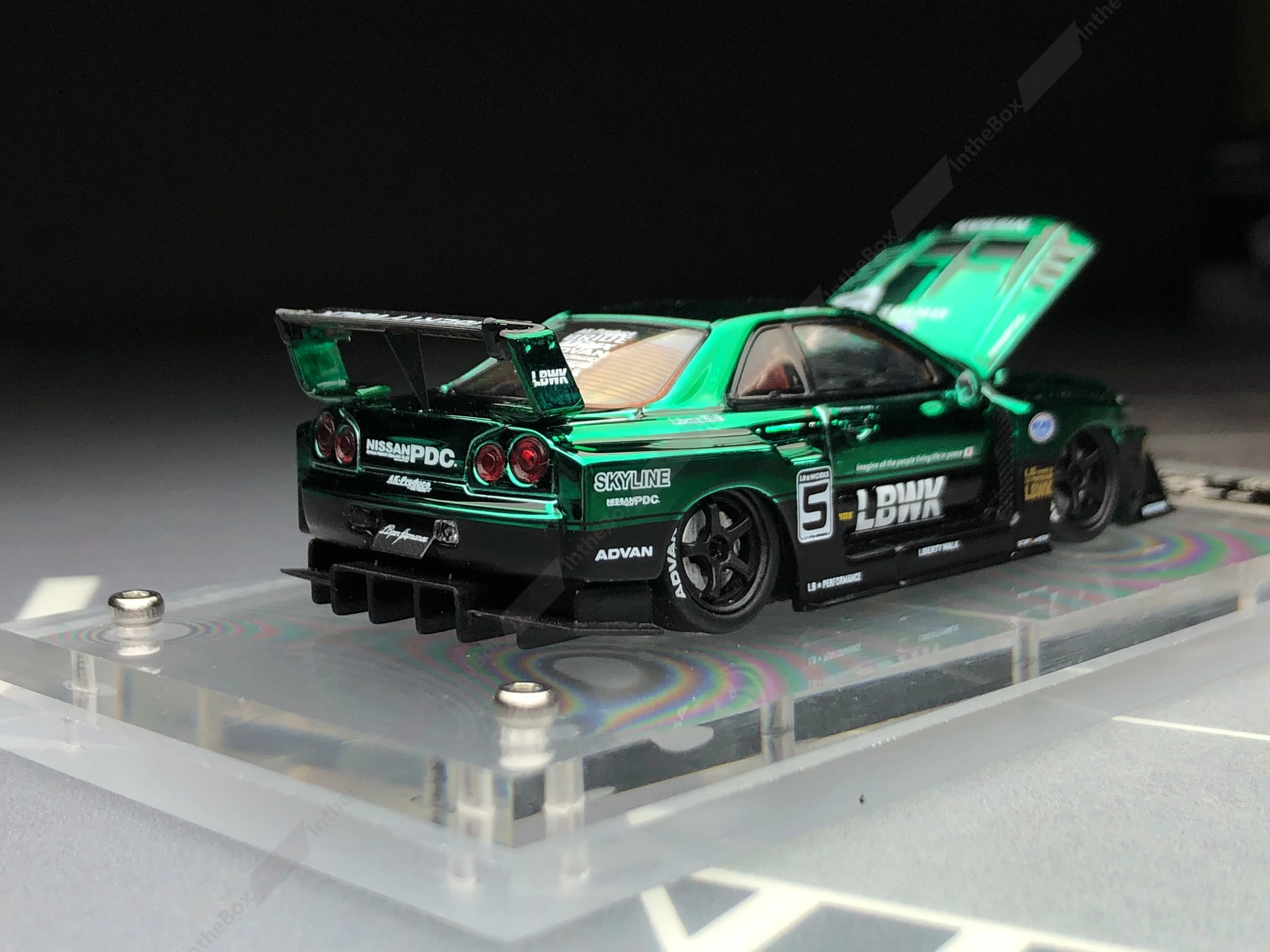 SW 1:64 LBWK ER34 نموذج رياضي Diecast Car Collection إصدار محدود