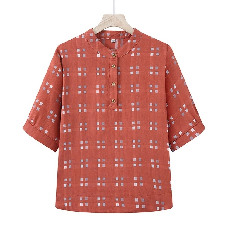 夏の新しいファッショナブルなルーズ痩身チェック柄コットンシャツトップクール多用途ママの服快適な通気性のある婦人服