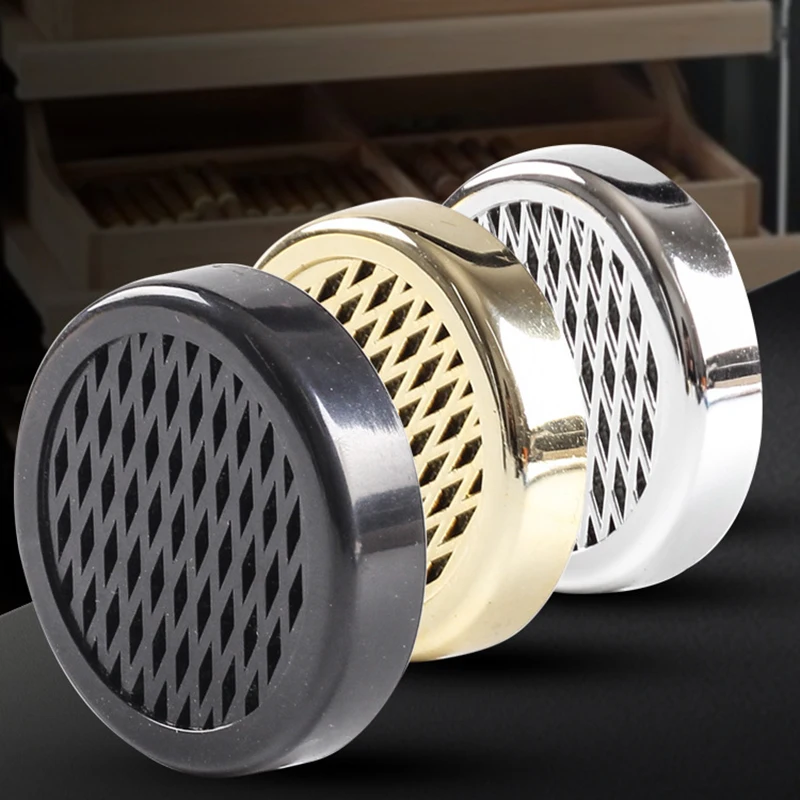 

2pcs Cigar Humidifier Round Moisturizer in Cedar Wood Cigar Cabinet Cigar Humidor for Cigar Preservation With 3M Sticker
