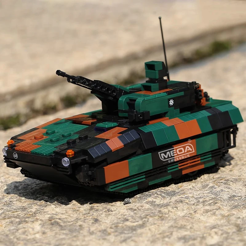 

WW2 German Cougar Armored Vehicle Building Blocks Leopard 2A6 Tank Bricks Model DIY Military Tank Car Hobby Collection Toys