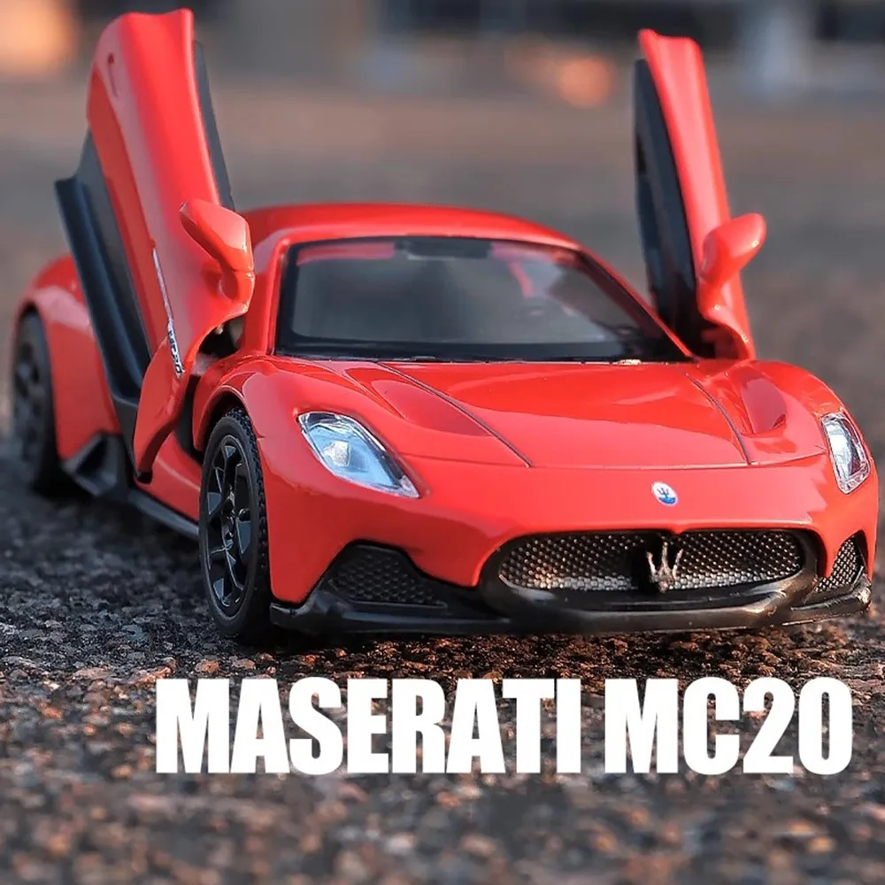 1:32 Maserati MC20 Alloy Diecast Super Car Model Toy Sound Light Rubber Tires Doors Opend Model Car Toy For Children Collection