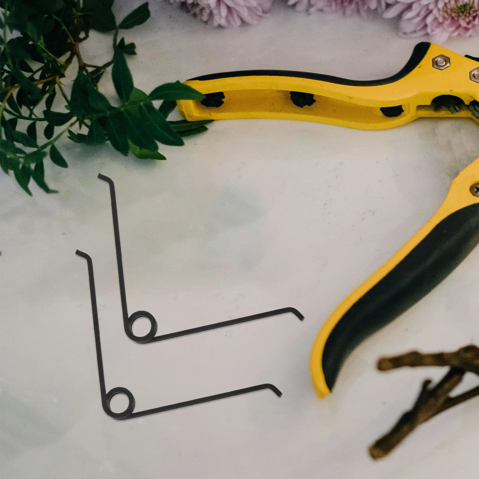 

25Pcs V Type Pruning Shear Springs High Quality Stainless Steel Replacements for Handheld Garden Clippers Robust Non Deformable