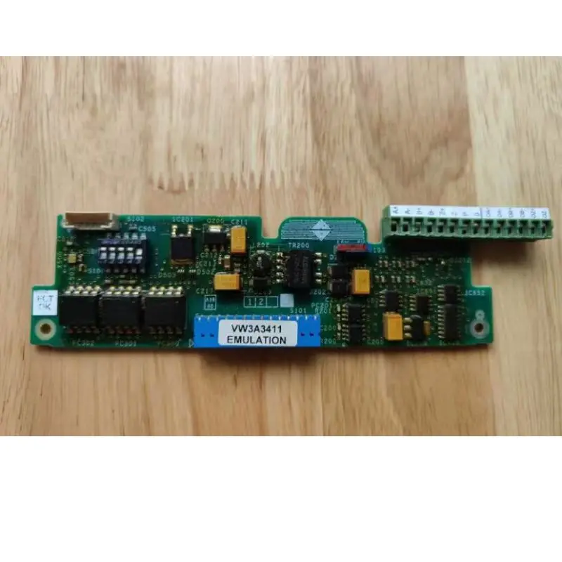 Second hand interface card VW3A3411 tested OK and shipped  quickly