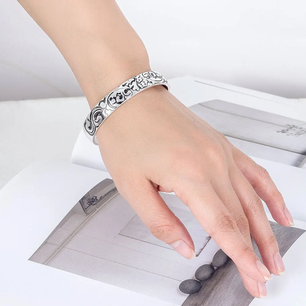 2022 New Product Creative Opening Thai Silver Plated Bracelet Kwai Blooming Like A Lucky Heart Loop Hand Jewelry Gift