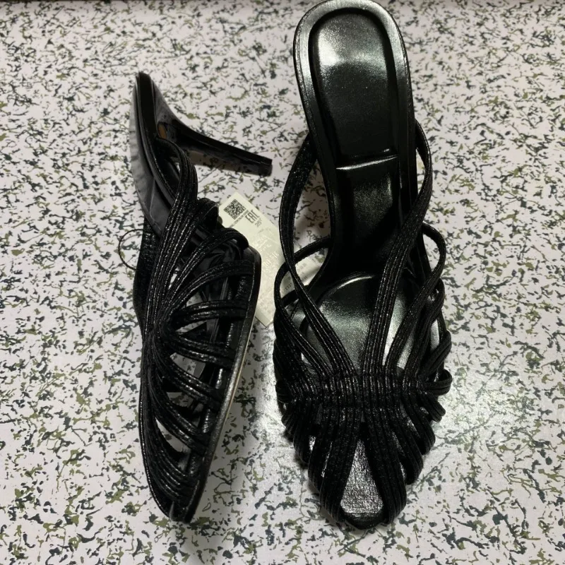 خمر الأسود عبر حزام حذاء نسائي بكعب عالٍ البغال أحذية تنفس جوفاء العلامة التجارية تصميم جلد ناعم الصيف مثير صنادل سيدات