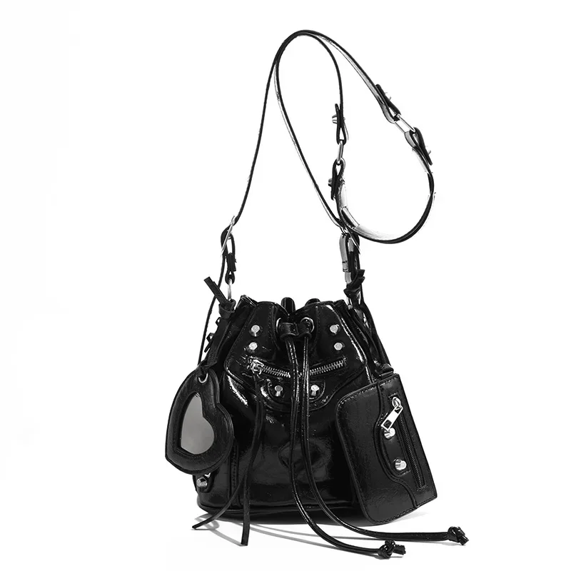 New Versatile Drawstring Shoulder bag Fashion Bucket Bag, Rivet Biker Bag, Premium Casual Commuter Shoulder Crossbody Bag