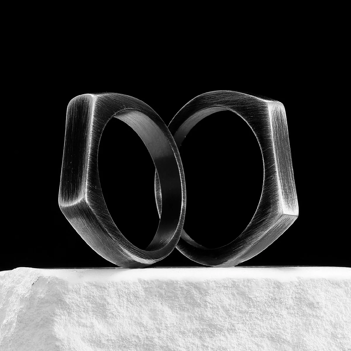 

Retro Simple Rectangle Stainless Steel Men Rings Punk New For Male Women Fashion Jewelry Creativity Gift Wholesale Dropshiping