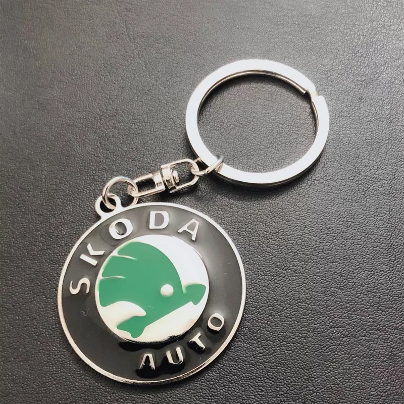 Metal Car Keychain Pendant Key Rings Holder for Skoda Superb Octavia Kodiaq Yeti A7 VRS Rapid Fabia Kodiak Roomster Accessories