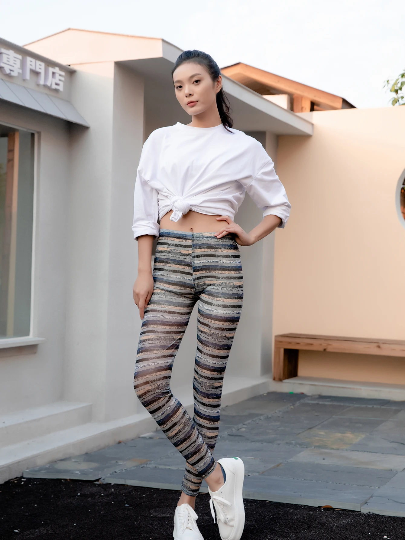 Summer New Mesh Printed Leggings Thin Cool Breathable Nine-point Pants High Waist Wear Through The Perspective Of Thin Pants