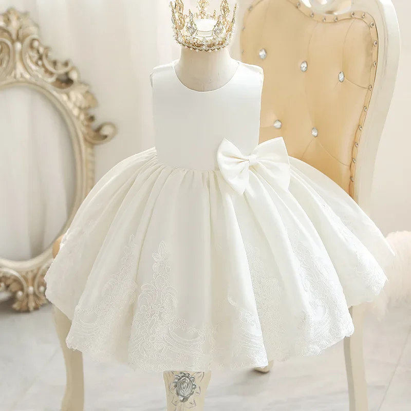 Robe de mariée princesse brodée en dentelle pour filles, tenue de soirée blanche avec gros nœud, vêtements d'été pour enfants de 1 à 6 ans