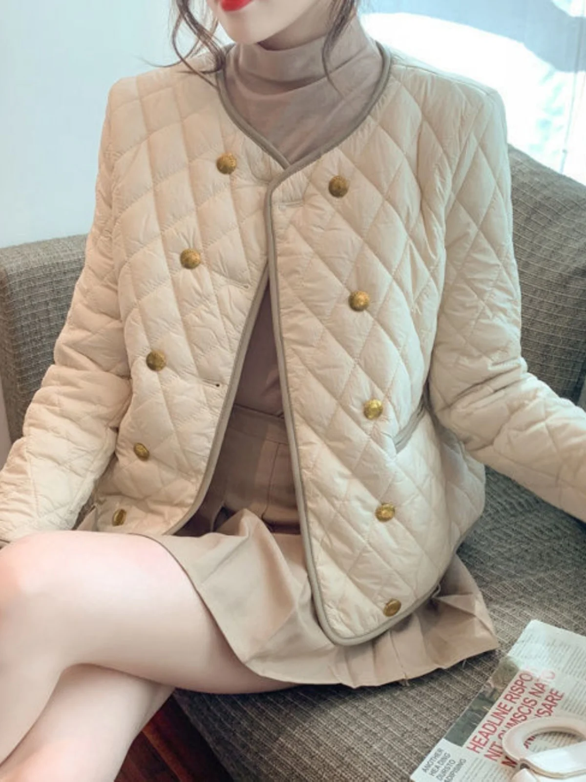 New Arrival Short Quilted Jacket Women's Fashion Elegant Lady High End Feel Street Style Diamond Pattern   Style Coat