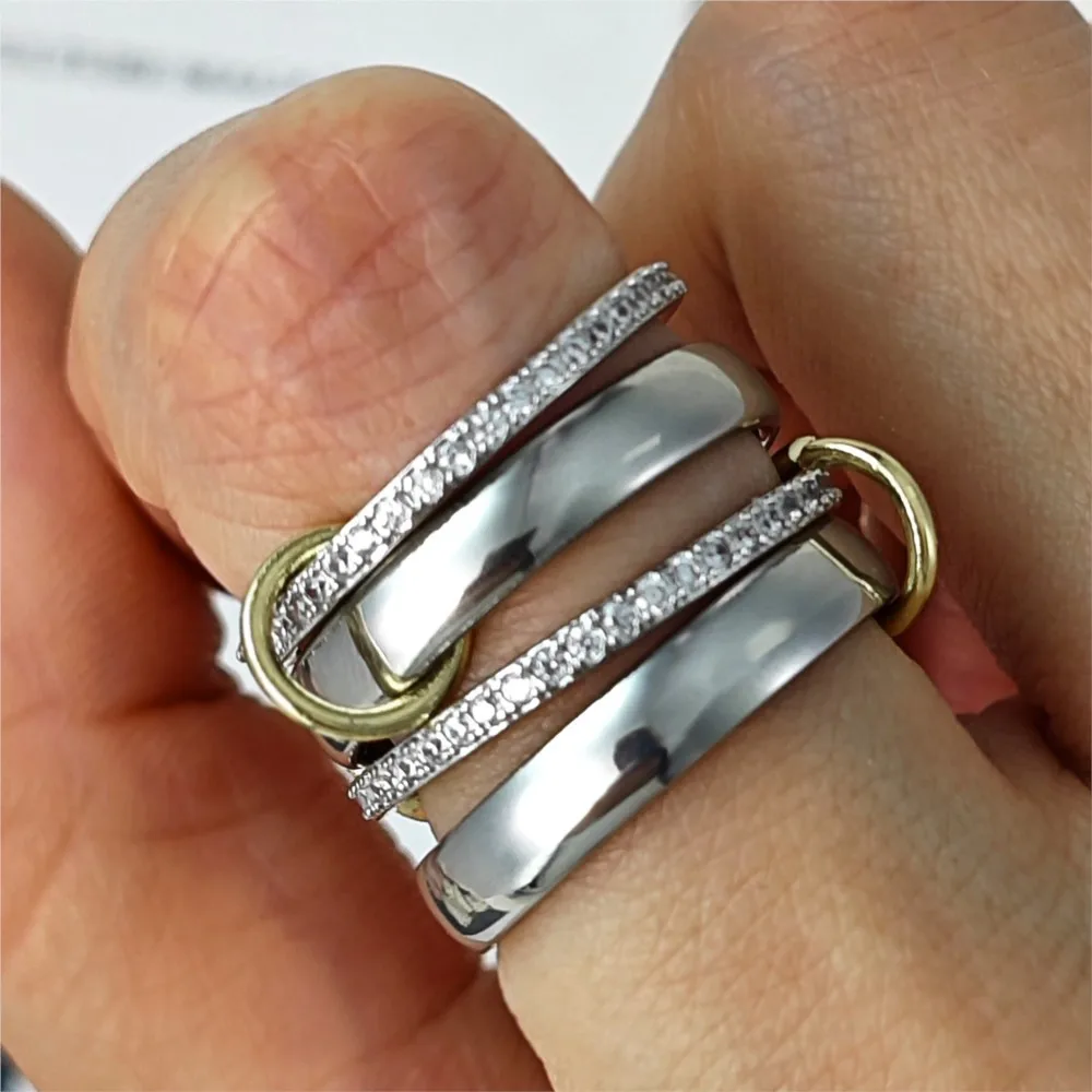 Recensione e Valutazione del Anello Silver Spinelli: Un Elegante Accessorio per Ogni Occasione