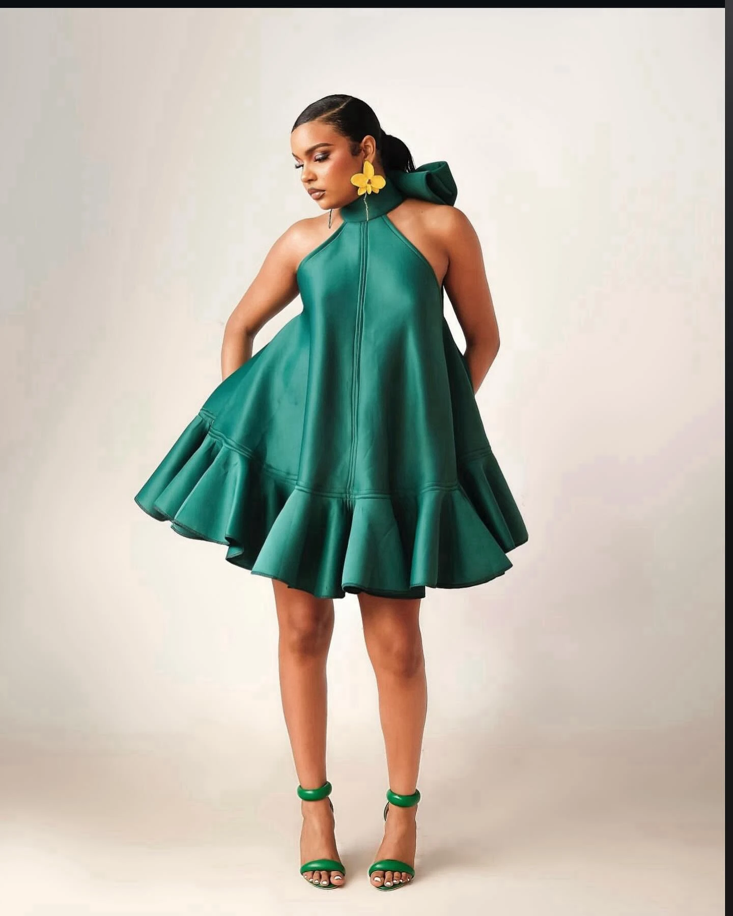 2025 letnie czarne sukienki dla dziewczynek na imprezę dostosowany kolor satynowa sukienka Halter Oversize kobiety wydarzenie Gala sukienka Vestidos de fiesta