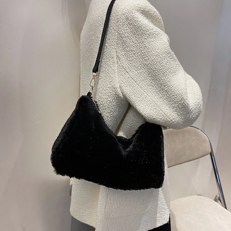 Women's Handbag All-matching Shoulder Bag Stylish Underarm Bag Fashion Crossbody Bag Large Capacity Purse Plush-Tote Bag