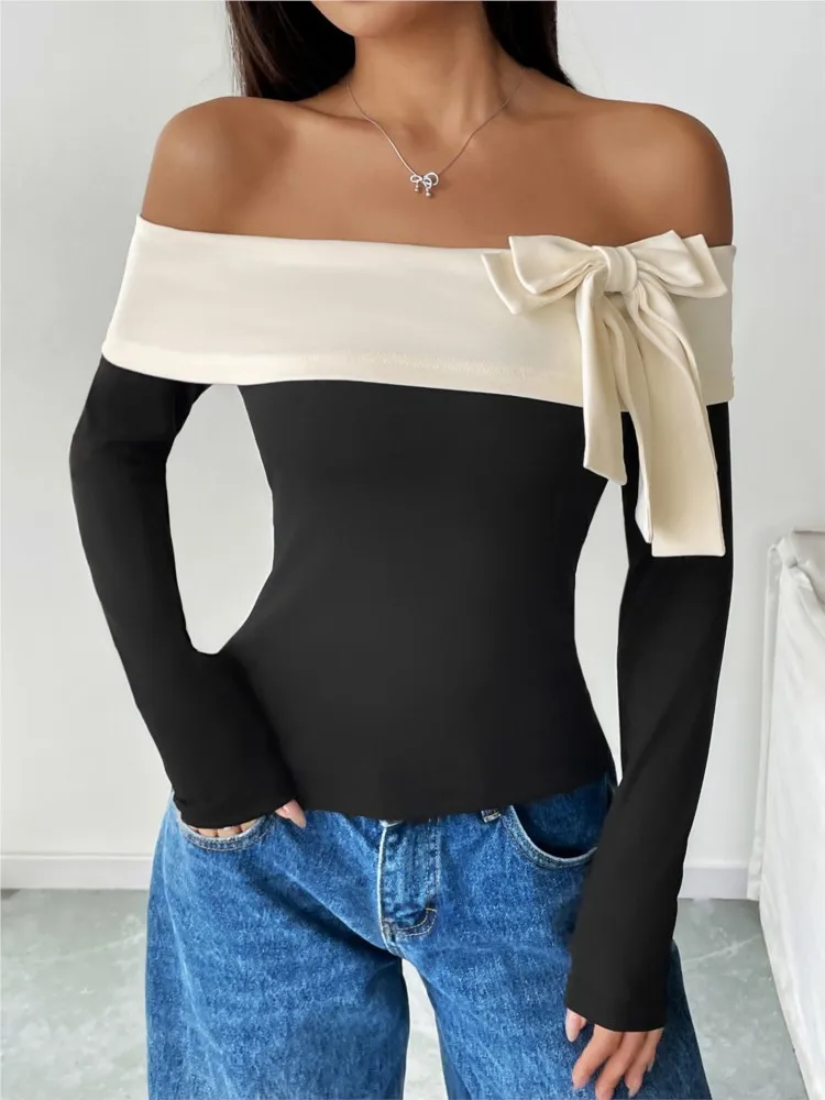 

Sexy Sweet Bow Color-blocked One-line Collar Off-the-shoulder T-shirt Women Simple Style Contrast Bowknot Long Sleeves All-match