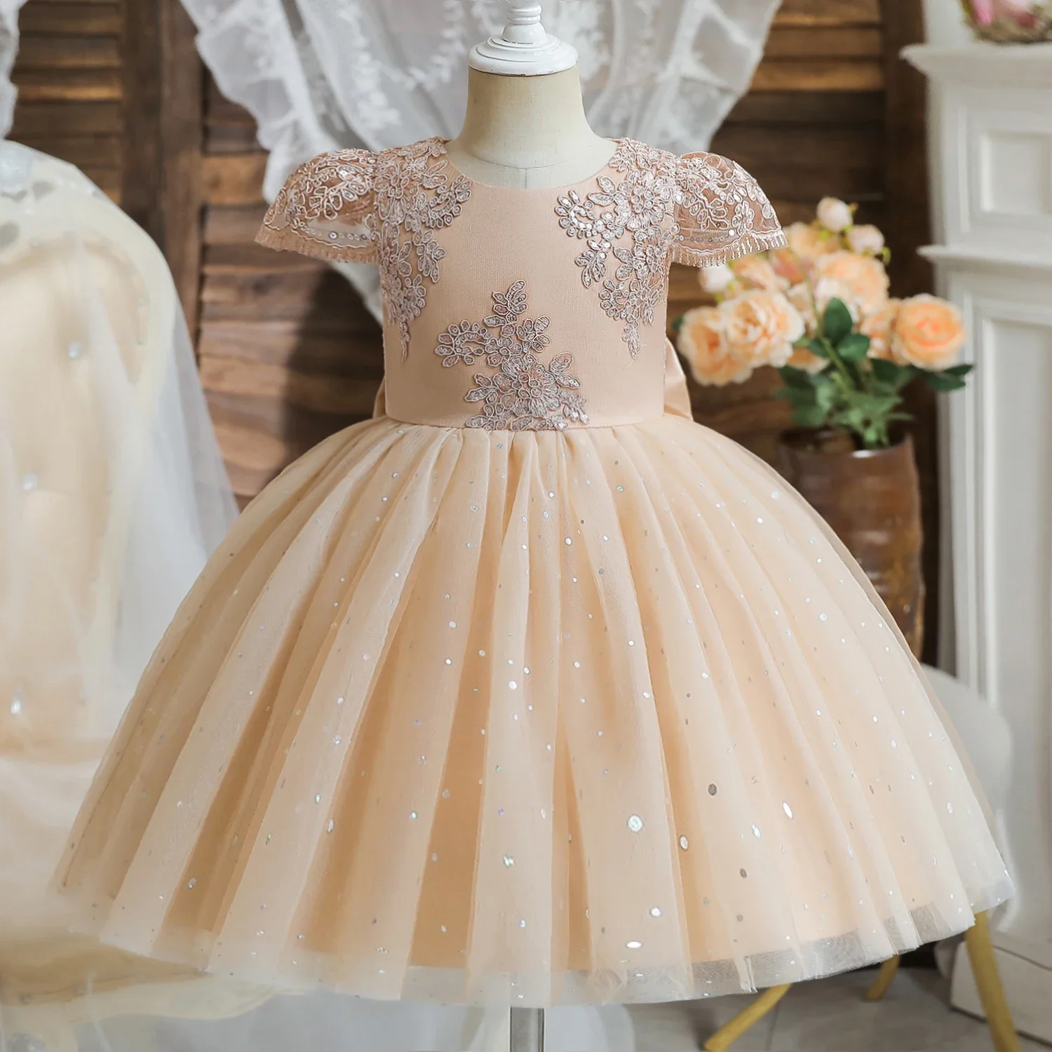 2024 Summer Sequin Big Bow Baby Girl Dress1st Birthday Party Dress For Girl Lace Embroidery Princess Evening Dresses Kid Clothes