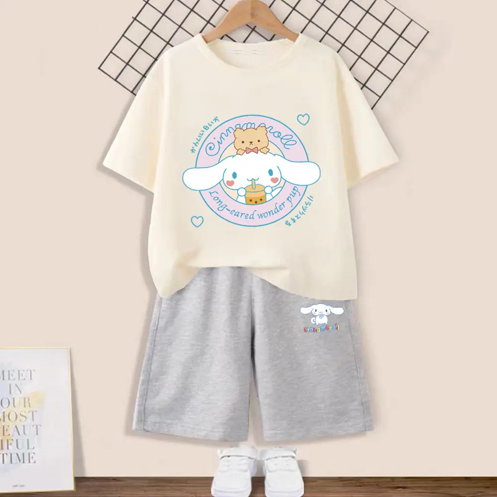 女の子のための半袖Tシャツとショーツ,カジュアルな夏のスポーツウェア,コットン,ファッショナブル,2ユニット