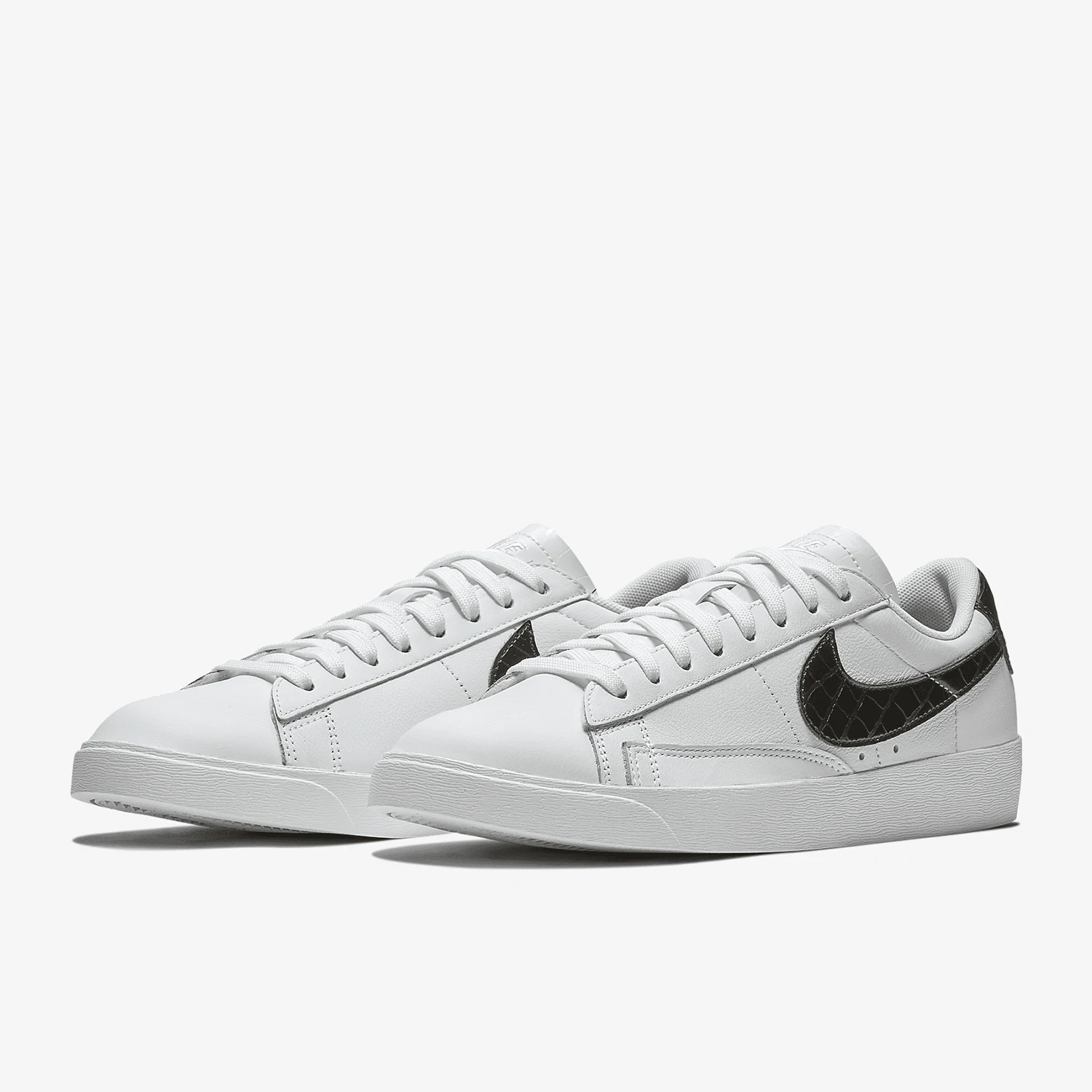 

Официальные женские классические прочные спортивные кроссовки Nike W Blazer Low BQ0033-100