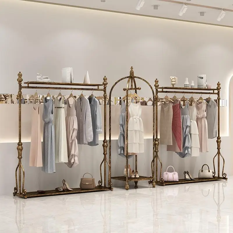 

European wrought iron retro clothing rack clothing store display rack bronze hanger enlarged bold floor clothing rack