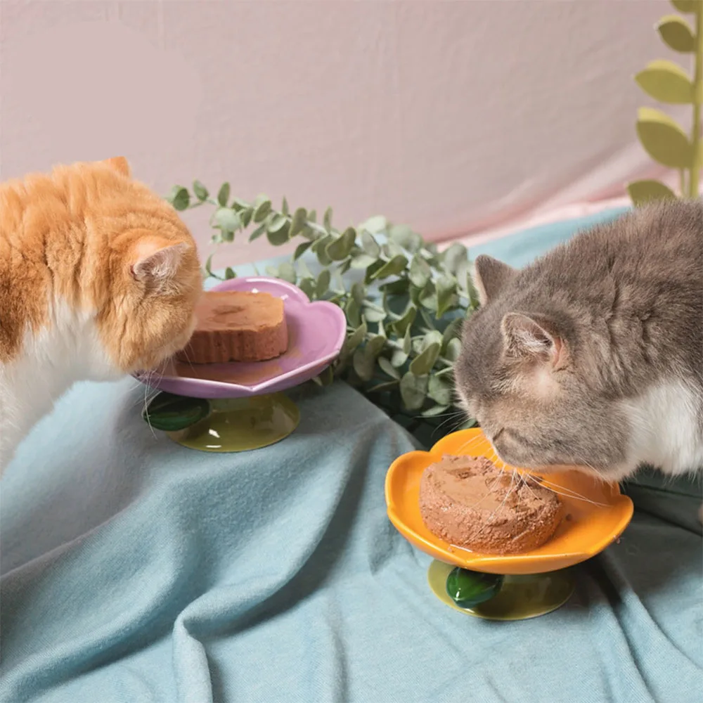 Imagem -03 - Tigela Levantada Antiderrapante para Animais de Estimação Alimentador Cerâmico Bonito Forma de Flor pé Alto Alimentador de Cachorro Água de Alimentação Prato de Gato Elevado Suprimentos para Animais Novo