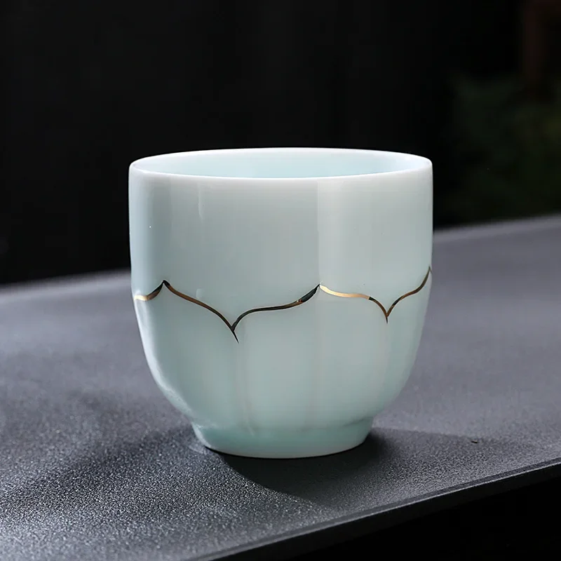 Porcelain Master Cup - Elegant Qingci Teacup with Gold Accents | Traditional Chinese Kung Fu Tea Accessories