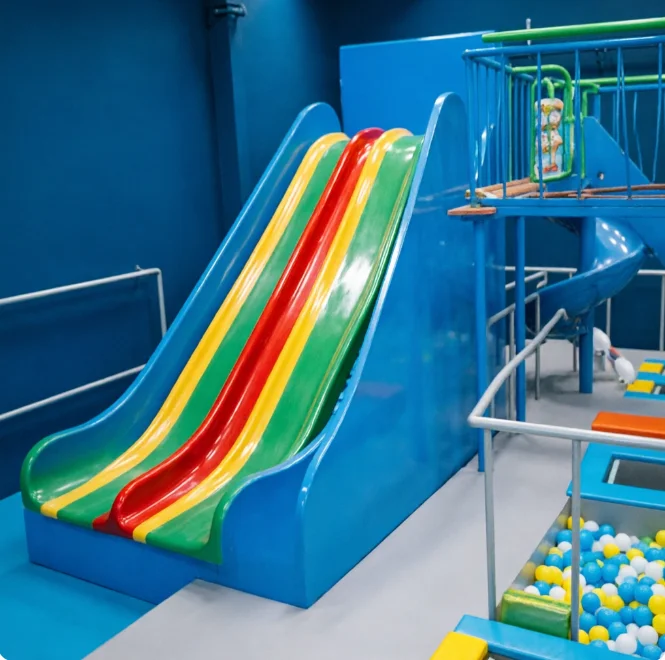 屋内遊具、子供用おもちゃ、滑り台、フォームピット、遊園地、簡 - Kids Play Zone Toys のレビューと価格