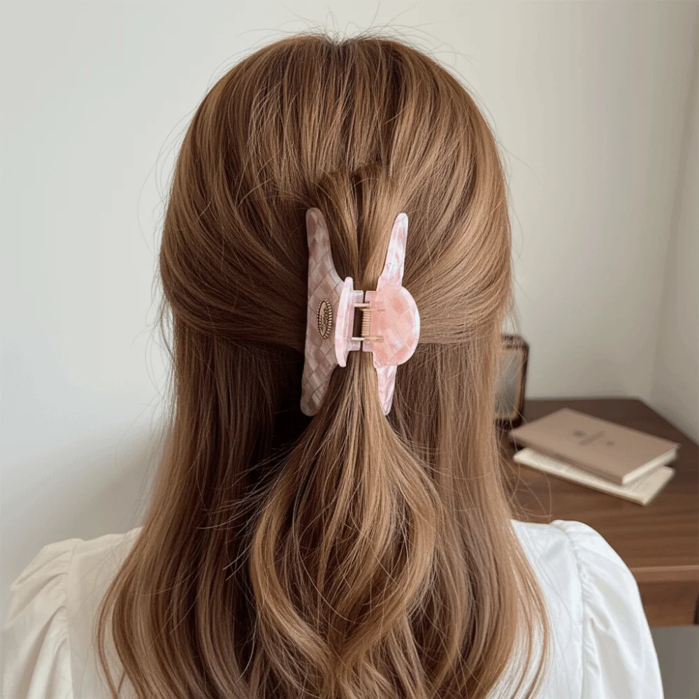 

Cute Butterfly Pink Plaid Hair Claw PVC Acrylic Checkered Hair Clip Headdress Hairpin Cloud Shark Clip Female