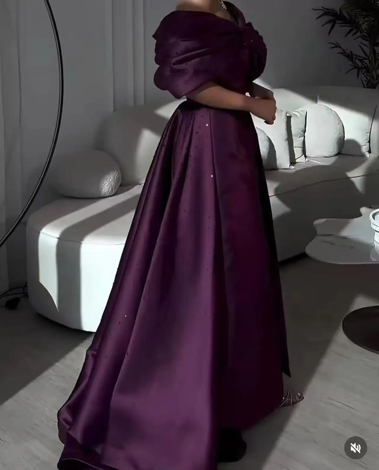 

Customized Purple Stain V-neck A-line Evening Dress Charming Beaded Prom Dresses Off The Shoulder Party Gown