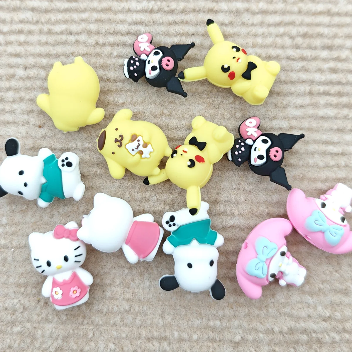 10PCS 3D 실리콘 비즈 새로운 Sanrio 3d 비즈 실리콘 수제 DIY 펜 쥬얼리 펜던트 도매 액세서리 Diy 선물