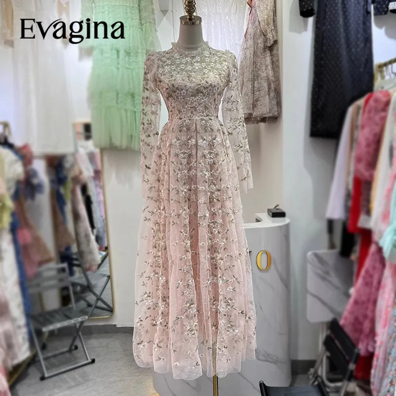 Evagina New Fashion Runway Designer Women's Temperament Lady  Round Neck Long Sleeved Embroidered Patchwork Pink Dress