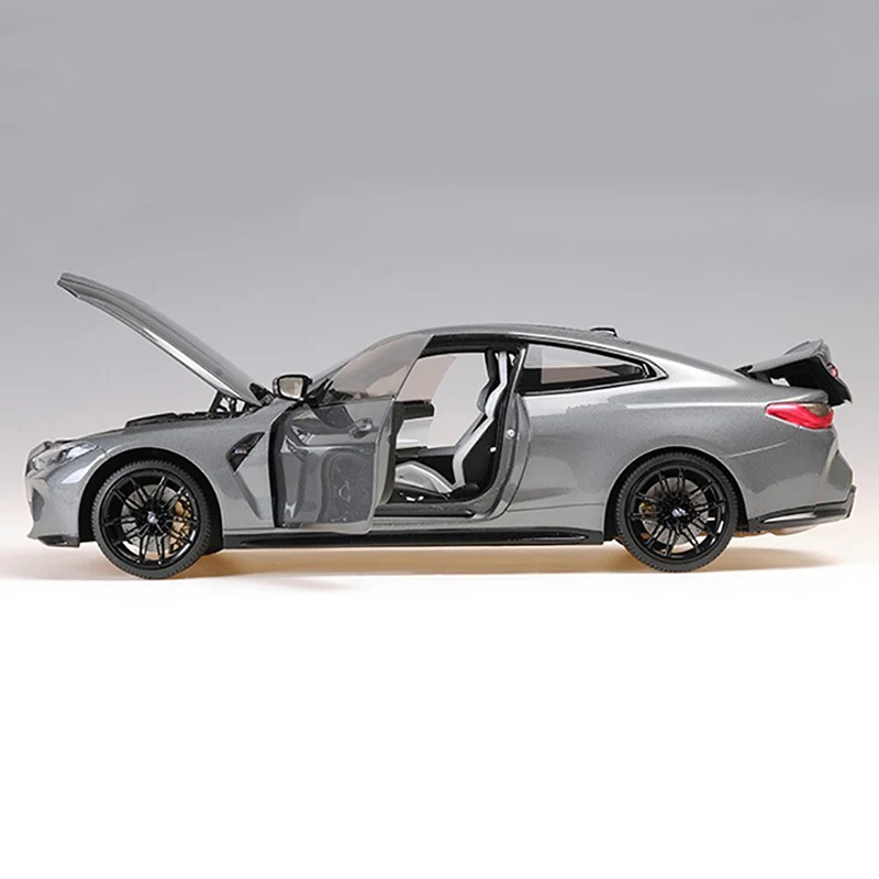 Minichamps 1:18 2020 M4 coupe coupe alloy car model collection