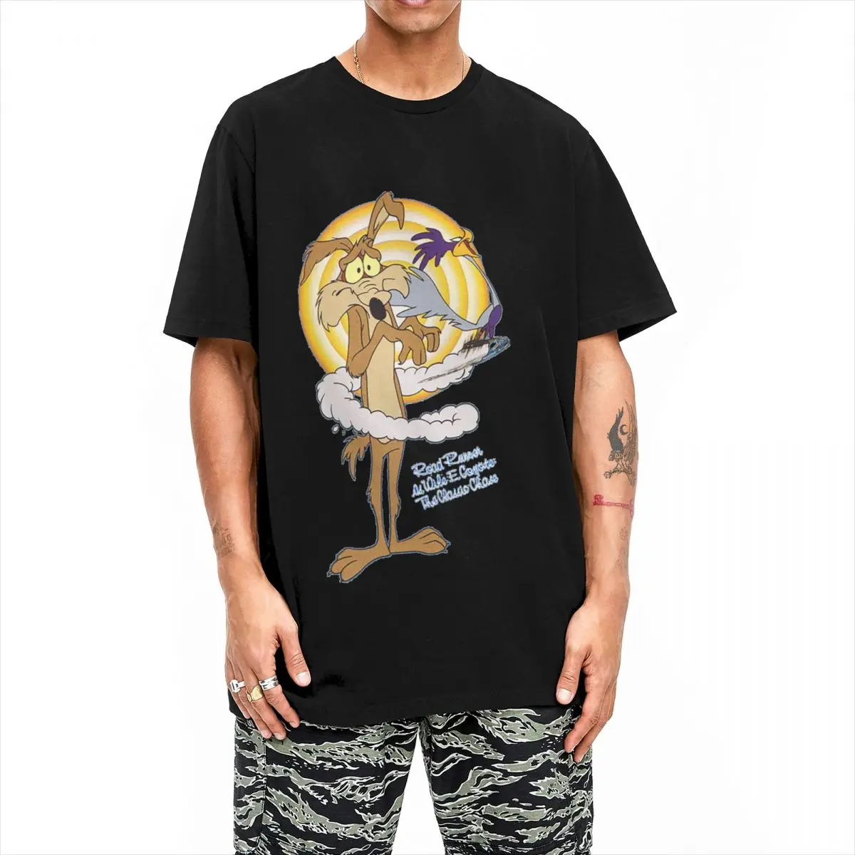 Retro New Roadrunner Wile E Coyot Series Tshirts Men Cotton Short Sleeve Round Neck Summer Top Tee