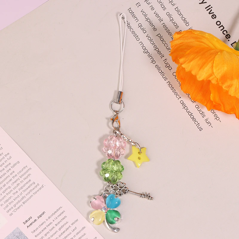 1Pcs Lucky Leaf Phone Charms Pendant Cute Keychain Cases For Phone School Bag Books Ccd Camera