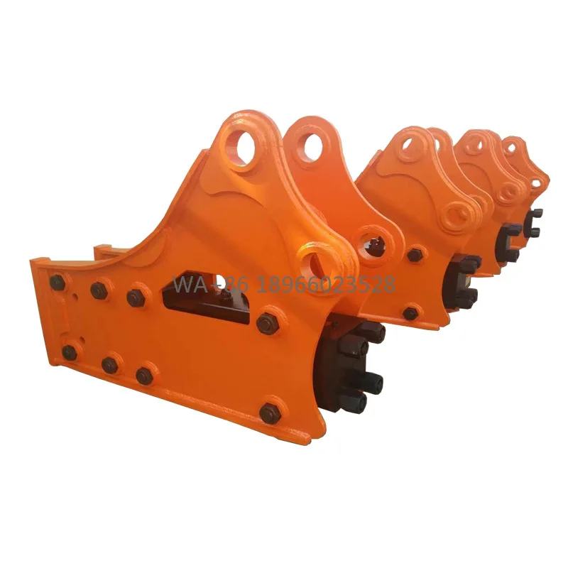 Młot hydrauliczny boczny SB81 z cylindrem azotowym i przewodami olejowymi - podstawowe komponenty