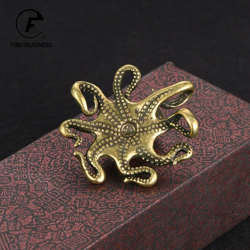 Solid Brass Octopus Animal Figurines Miniatures Desktop Ornament Accessories Creative Table Tea Pet Craft Home Decorations Retro