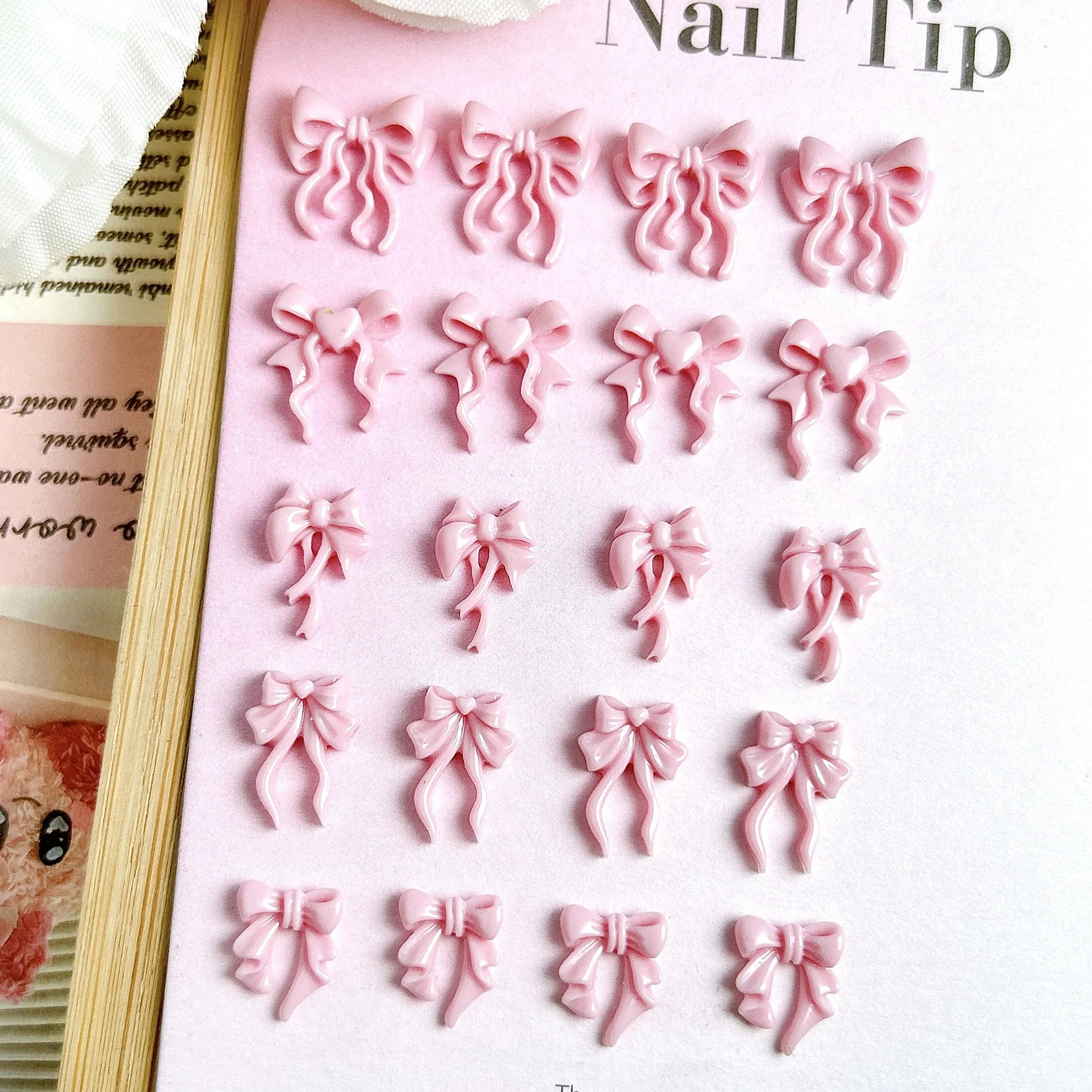 Nœuds ondulés en résine de couleur unie, 30 pièces, décorations pour Nail Art, minimaliste, lumineux, doux, breloques pour ongles, épingle à cheveux, DIY