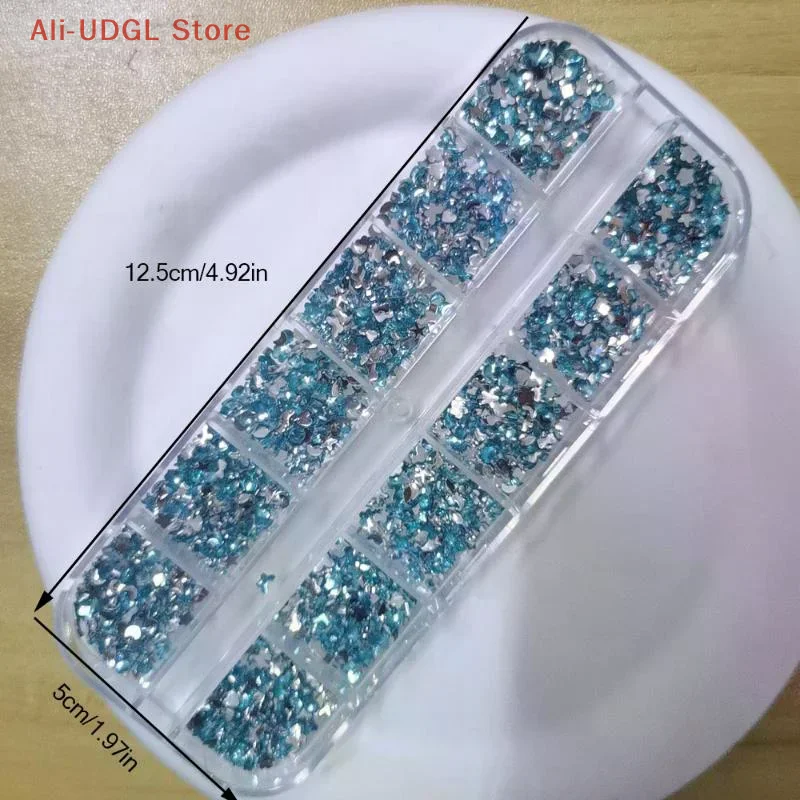 คริสตัลตกแต่งเล็บแบบแบน 3 มิติ 12 ช่อง ขนาดเล็ก สำหรับตกแต่งเล็บ กลิตเตอร์ ชาร์ม ประดับตกแต่ง ทำเล็บ DIY อุปกรณ์ตกแต่งเล็บ