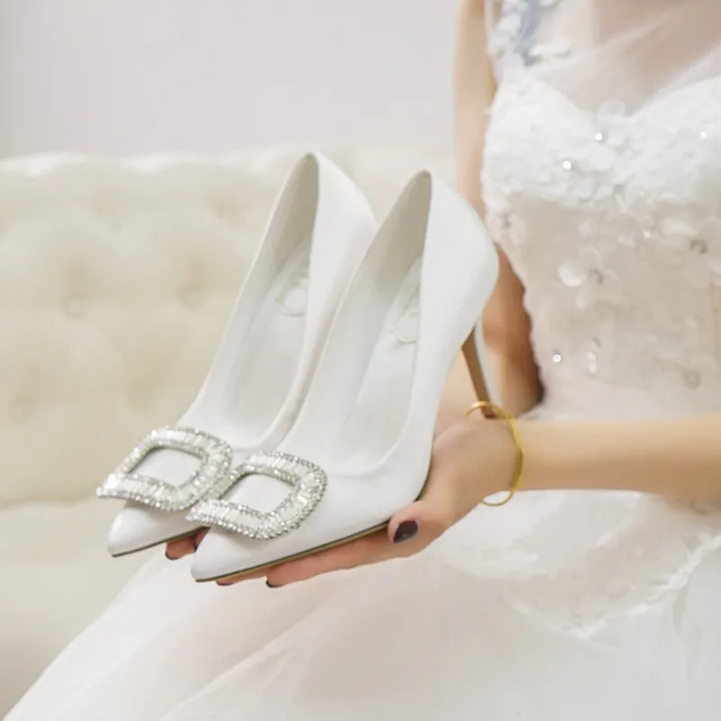 Spring new pointed toe shallow silk surface rhinestone buckle wedding shoes banquet large size small size high-healed women shoe