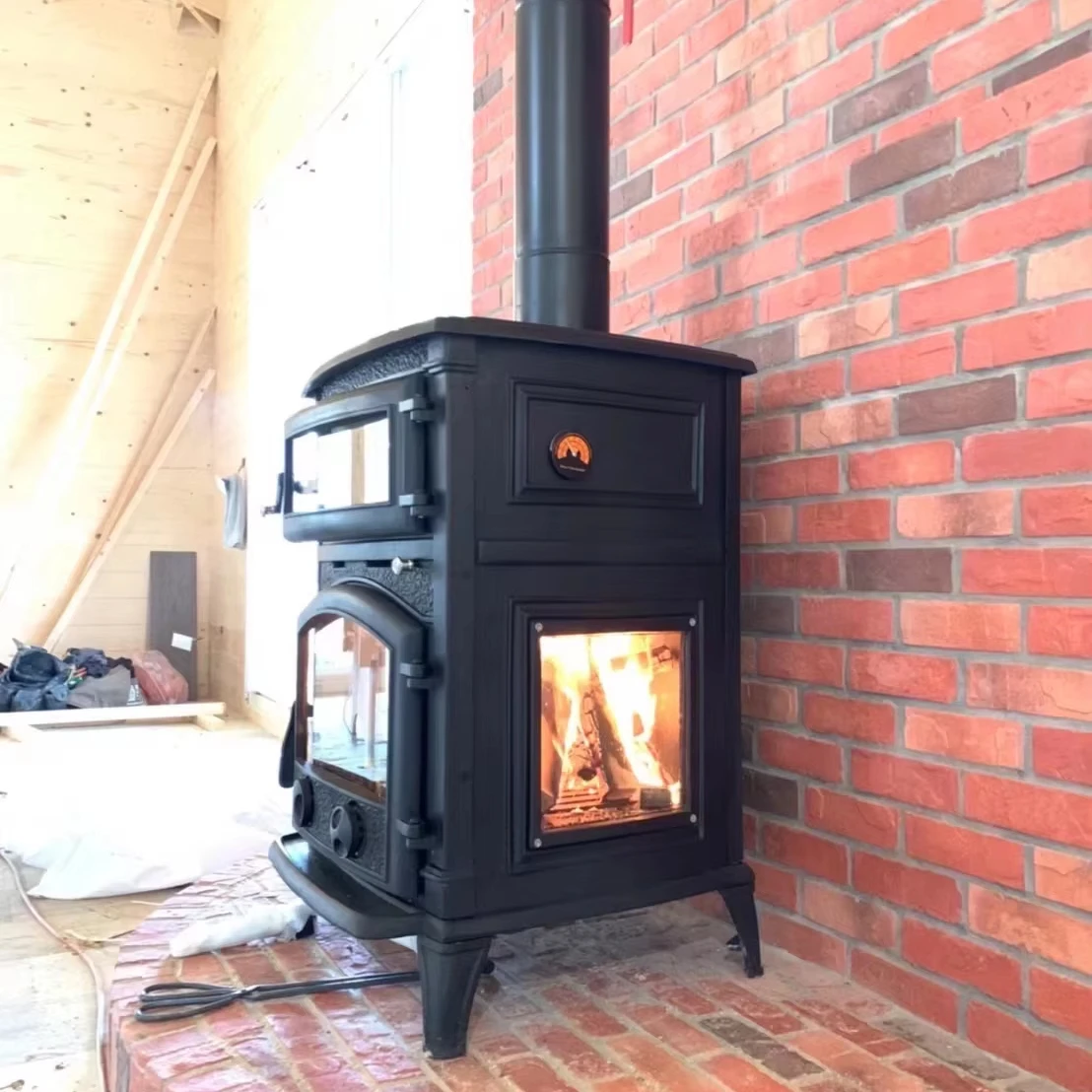 Best Easy to Use Smokeless Wood Stove Widely Used Wood Burning Stove Fireplace Heater for Sale for Room Heating With Oven
