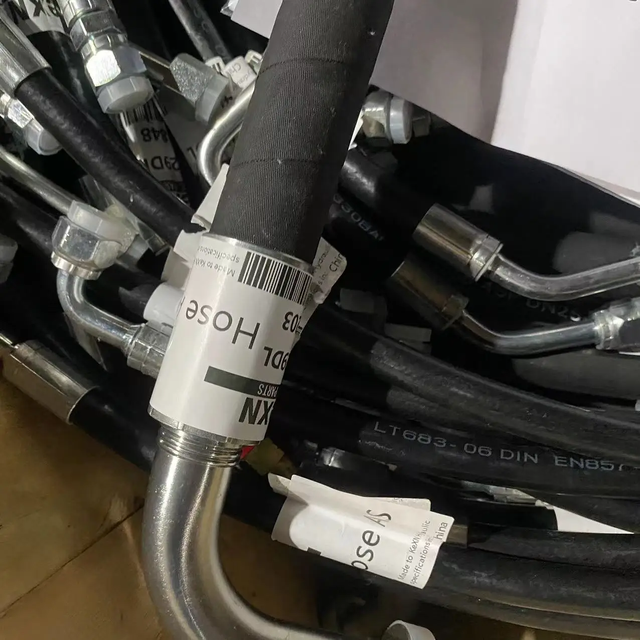 경쟁력 있는 가격 고품질 캐터필러 굴삭기 CAT329D2 수리 호스 AS 키트