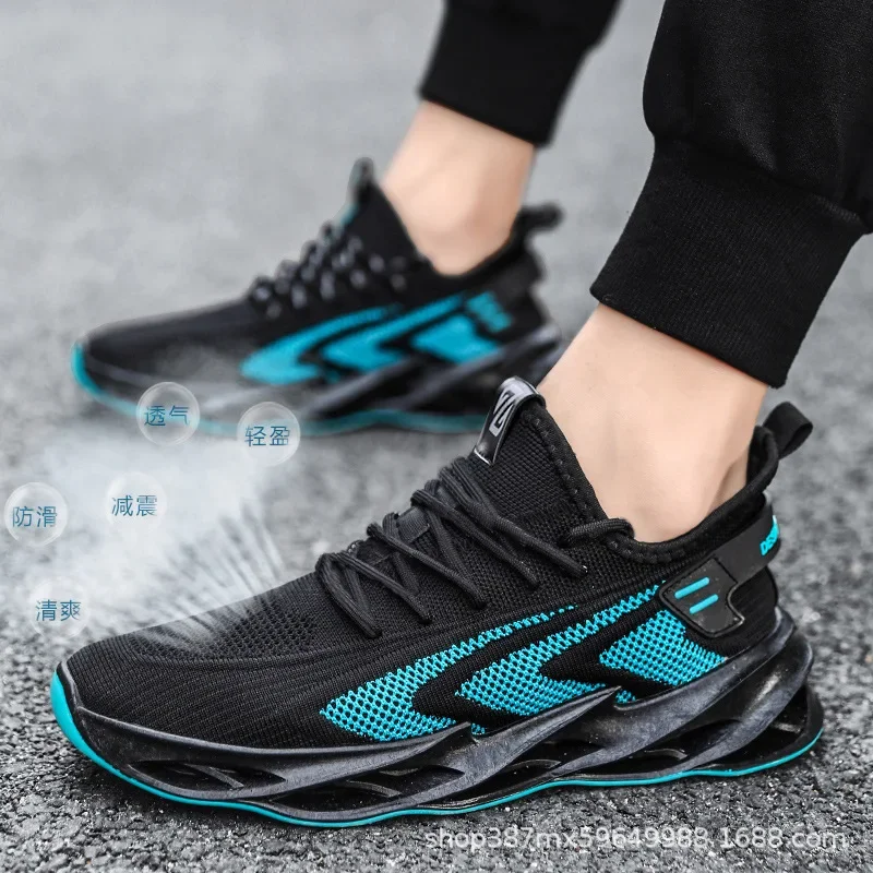 Men\'s Sneakers Spring Fashion Outdoor Trendy Mesh Breathable Trendy All-match Light Board Shoes Trainers Casual Sneakers 2023