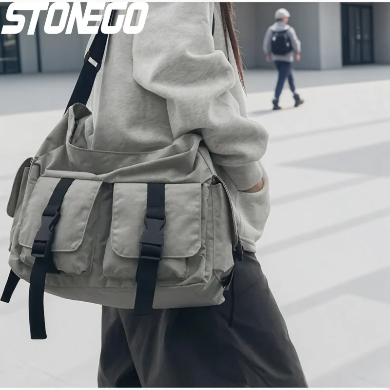 حقيبة كتف كروس عصرية خفيفة الوزن للطلاب أثناء التنقل أثناء الترفيه للاستخدام اليومي حقيبة ساعي البريد للرجال #1