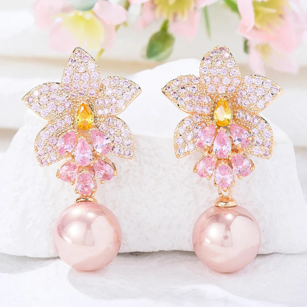 

Soramoore 2023 New Trend Imitation Pearl Dangle Earring for Women Luxury Bling Cubic Zirconia Fashion Elegant Lady Jewelry