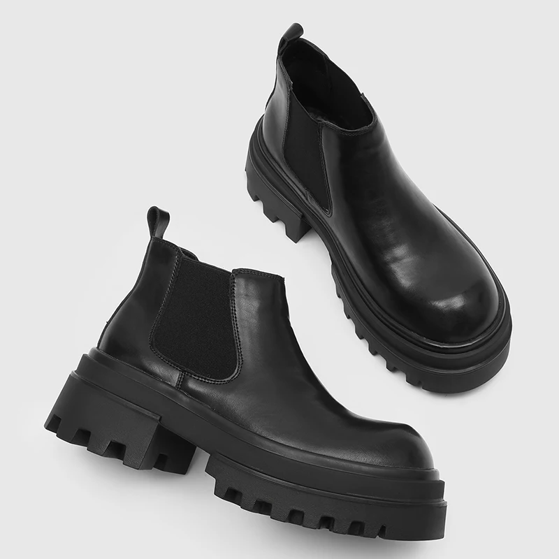 Retro Men Short Boots Black Brand Men Casual Thick-soled One-piece Business Ankle Boots Outdoor Work Boots Size 38-44 Men Boots