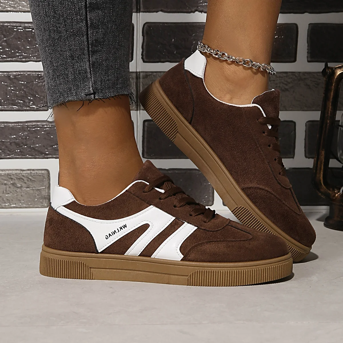 الربيع / الخريف أنيقة جولة رئيس مثير الاحذية الرياضية والترفيهية المألوف أفضل بيع أحذية نسائية مريحة جديدة