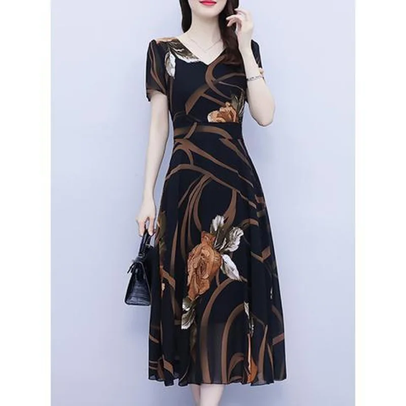 2023 New Summer Fashion Trend Commuting Minimalist V-neck Fresh Print Slimming Waist Covering Belly Casual Vacation Dress