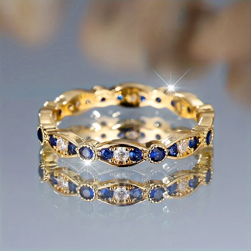 Huitan Novel Thin Blue/White CZ Rings Female Fashion Opulent Finger Accessory for Engagement Brilliant Elegant Party Jewelry Hot
