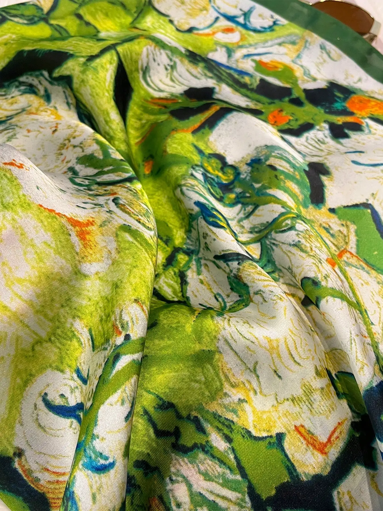 

Elegant Floral Print Small Square Scarf For Women Versatile Neck Head Waist Accessory