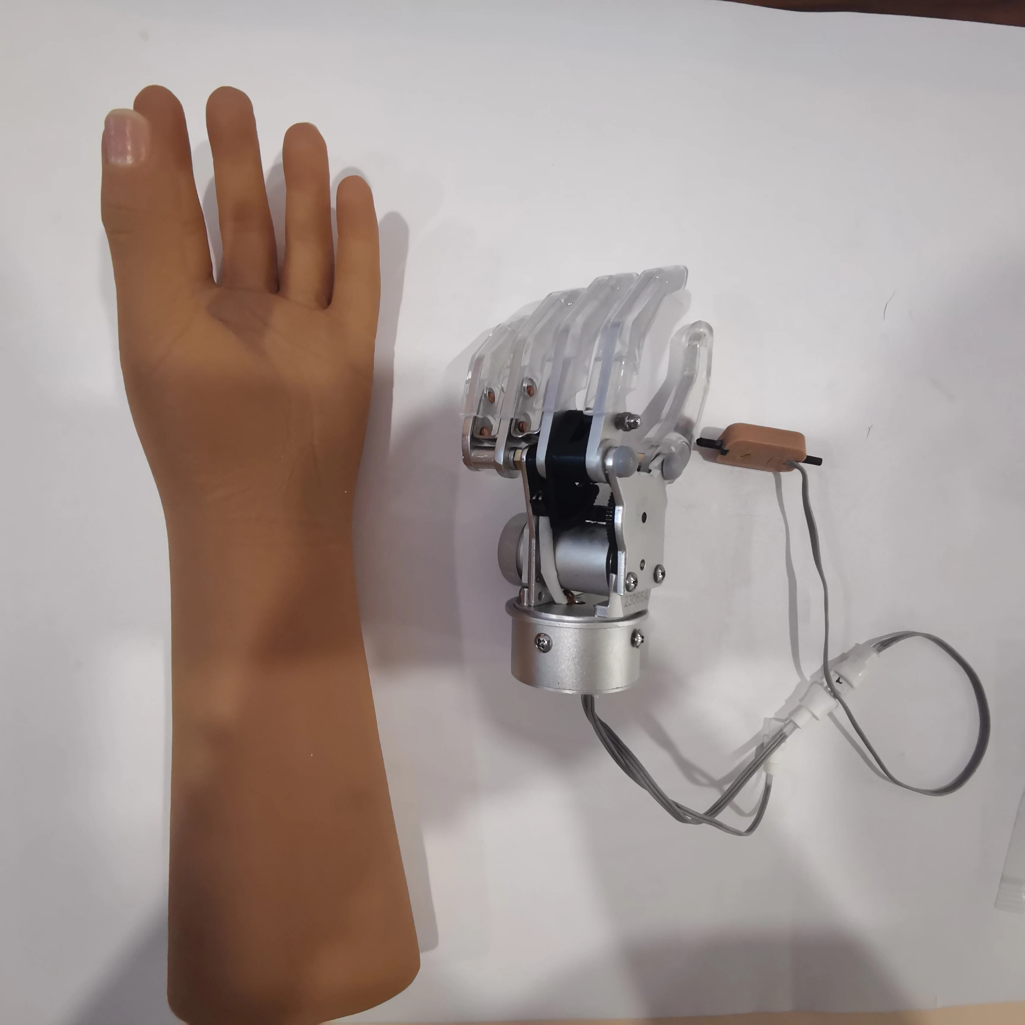 prosthesis of forearm prosthetic arm hand  prosthesis artificial hand robotic arm