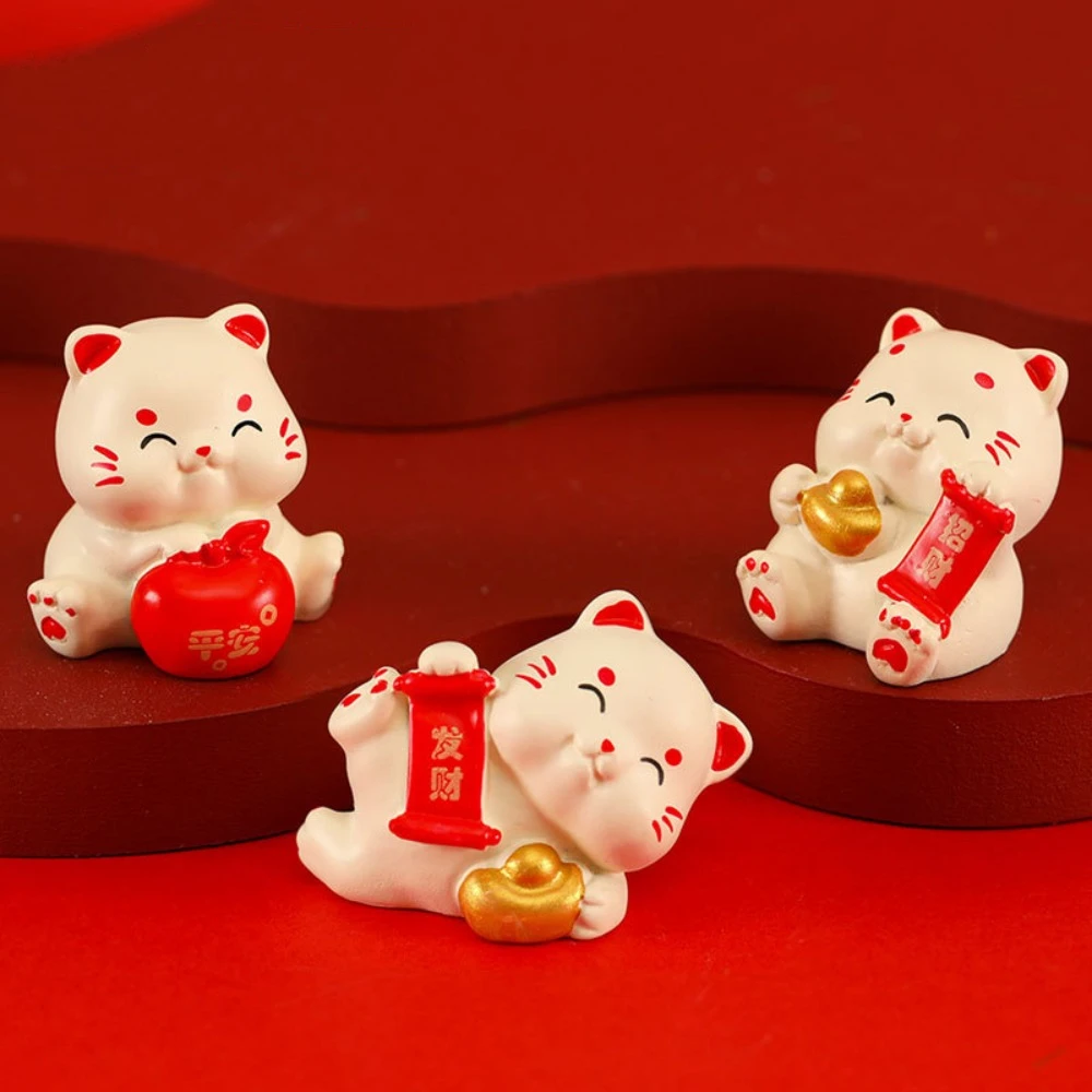 Gifts Resin Mini Lucky Cat Ornaments Fortune Crafts Fortune Cat Creative Micro Landscape Car Decor